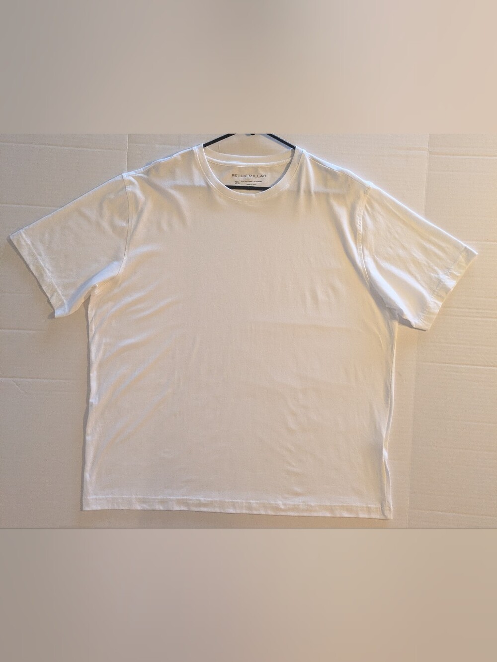 Peter Millar White Crewneck Short Sleeve T-Shirt- XL (NWOT)